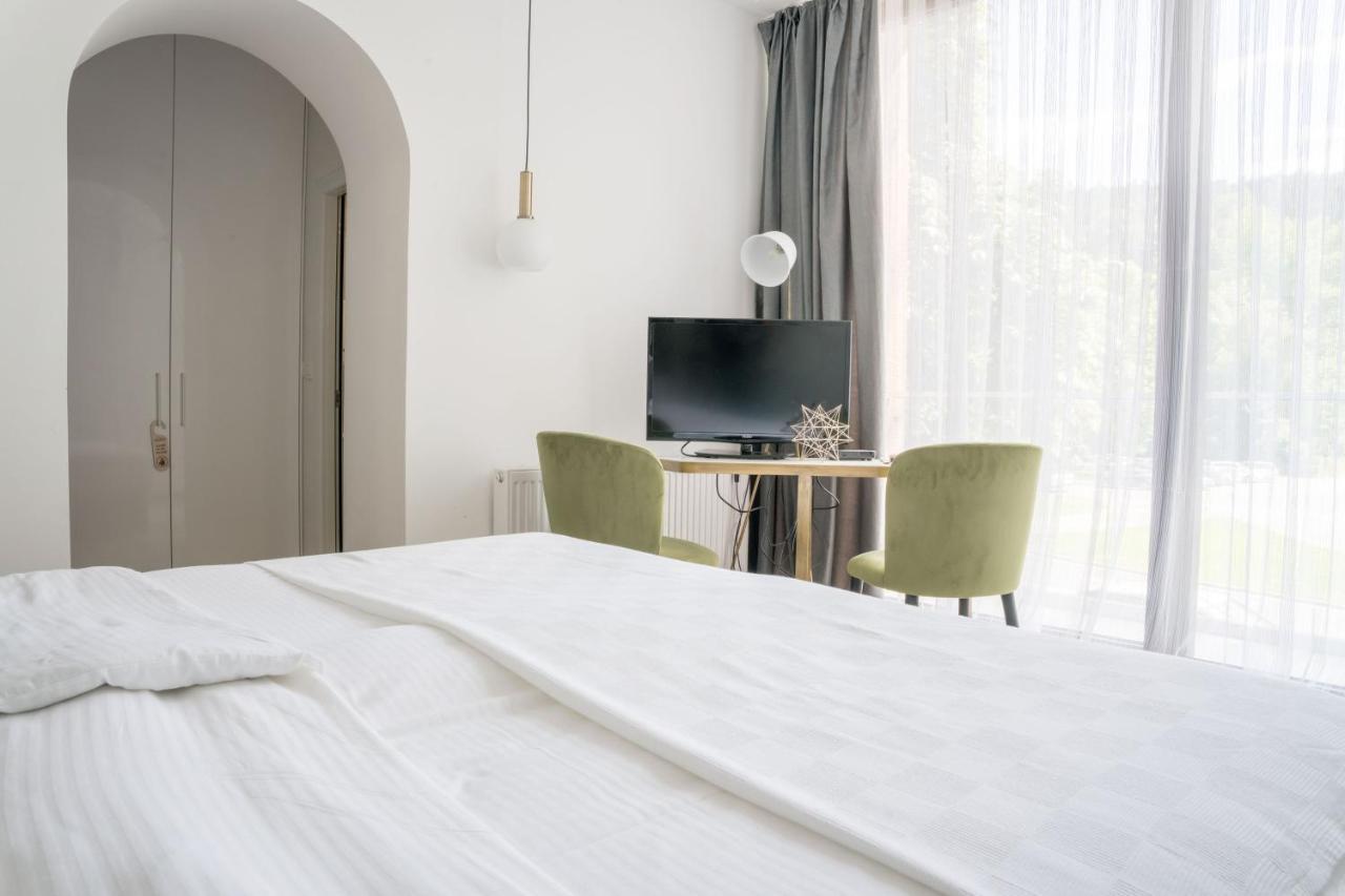 Morea Hotel 3*