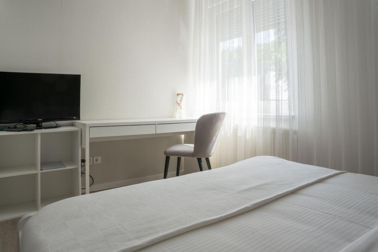 Morea Hotel 3*